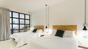 Ảnh chưa phân loại, 5 trong số 82 ảnh, nút