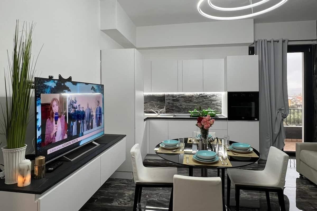 經典公寓 (Interno 13) | 起居區 | 電漿電視