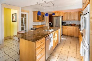 Fridge, microwave, oven, stovetop - Spacious 4BR home; 5 min walk to downtown Milford! (Milford)