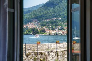 Apartment | 1 bedroom, iron/ironing board, free WiFi - Acqua (Moltrasio)