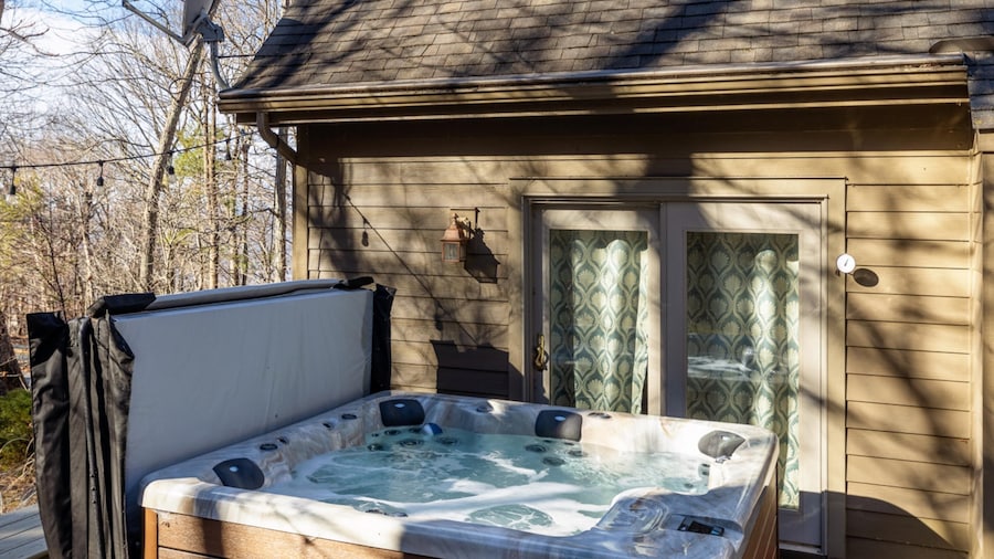 111 Hickory Springs in Wintergreen Resort