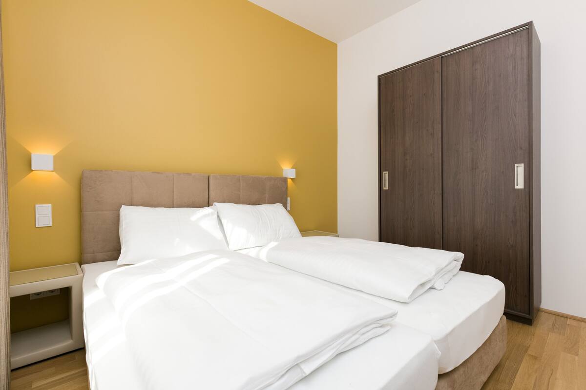 Apartment | 1 bedroom, iron/ironing board, free WiFi, bed sheets