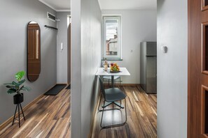 Grand Apartment | Private kitchen | Full-sized fridge, oven, stovetop, coffee/tea maker - Corner House Residence (Kraków)