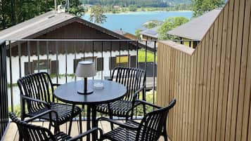 Deluxe Apartment, 1 Bedroom, Lake View | Balcony view