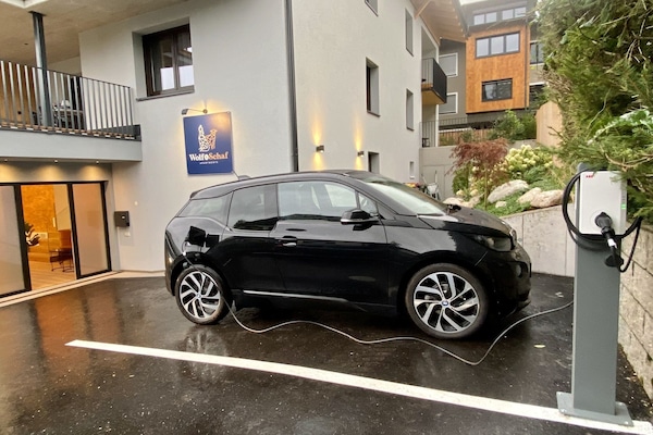Punto de recarga de coches eléctricos