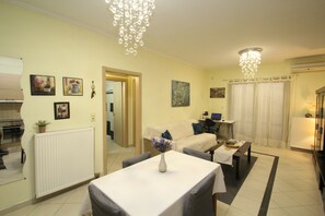 Apartment, 2 Schlafzimmer, Balkon | Innenbereich