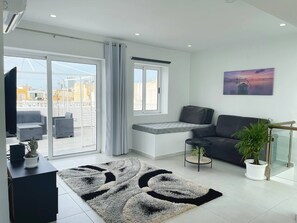 Interior - Los Arditos Duplex Penthouse Sliema (Sliema)