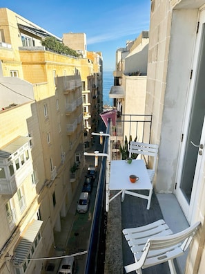 Balcony - Los Arditos Duplex Penthouse Sliema (Sliema)