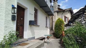 Dortoir Partagé, 1 chambre, vue jardin | Extérieur