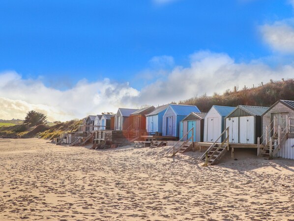 Exterior - Arnant (Pwllheli)