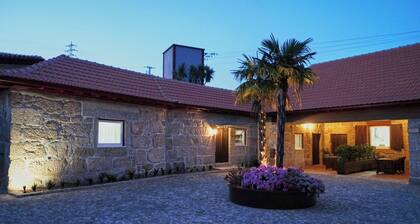 Aldeia da Quinta do Paço- Casa das Cortes