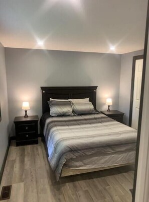 5 habitaciones, wifi gratis y ropa de cama