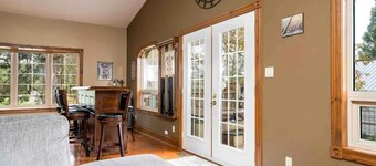 JJ’s small town country retreat    