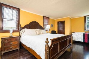 4 bedrooms, free WiFi, bed sheets