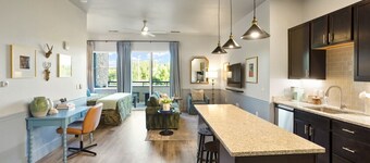 Golden Condo - Patio w/ MTN Views, Walk to DT Golden + School of Mines