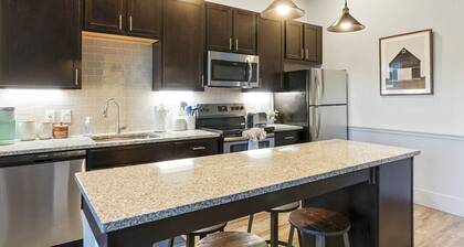 Golden Condo - Patio w/ MTN Views, Walk to DT Golden + School of Mines