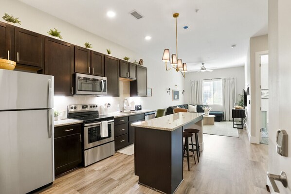 Fridge, microwave, oven, stovetop - Incredible Golden Location- Close to Red Rocks + School of Mines (Golden)