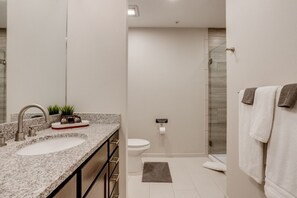 Hair dryer, towels - Incredible Golden Location- Close to Red Rocks + School of Mines (Golden)