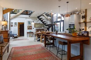 House | Dining - Stunning 3-bed Barn in Norfolk (Norwich)