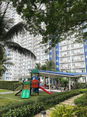 Condo, 1 Bedroom | Exterior - Grass Residence T3 34th Floor (Quezon City)