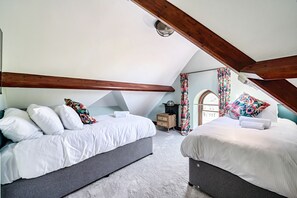 3 bedrooms, free WiFi, bed sheets