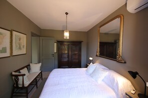 2 bedrooms, iron/ironing board, travel crib, free WiFi