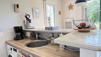 Macchina per tè/caffè, frigorifero, microonde, forno