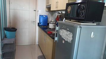 Condo, 1 Bedroom | Interior