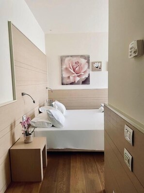 Suite, salle de bains privée, vue jardin