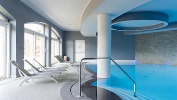 Piscine couverte, piscine extérieure