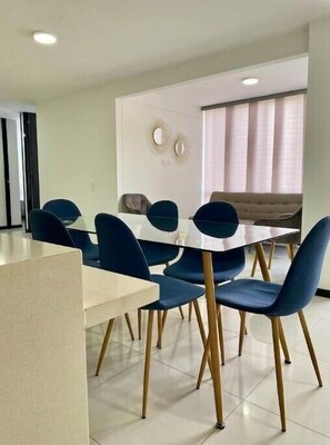 Dining - Full Apto Sur de Cali
 (Cali)