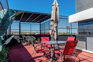 Outdoor dining - Tokyo Loft | Loft Moderno en Centro de Durango (Durango)