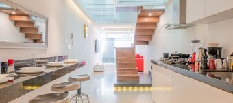 LOFT ULTRA Moderno y Minimalista | Cama KING Size