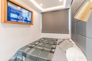 2 Schlafzimmer, Schreibtisch, Bügeleisen/Bügelbrett, kostenloses WLAN