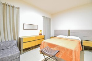 2 Schlafzimmer, Bügeleisen/Bügelbrett, kostenloses WLAN, Bettwäsche