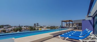 Bonito condo | Zona Dorada | Piscina | Cochera