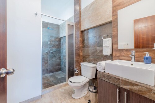 Elegante Condo en CentroHistórico Con Cochera