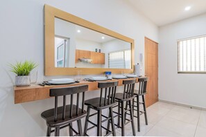 Dining - LOFT El Azul | Centro Historico | Cama King (Durango)