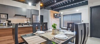 Depa Industrial Moderno y Comodo Con Cochera #2