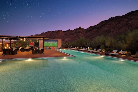 BBQ/ํผํฌ๋ ๊ณต๊ฐ