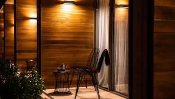 One Bedroom Bungalow | Terrace/patio