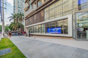 Front of property - B.Homy - Nex Ibirapuera (São Paulo)