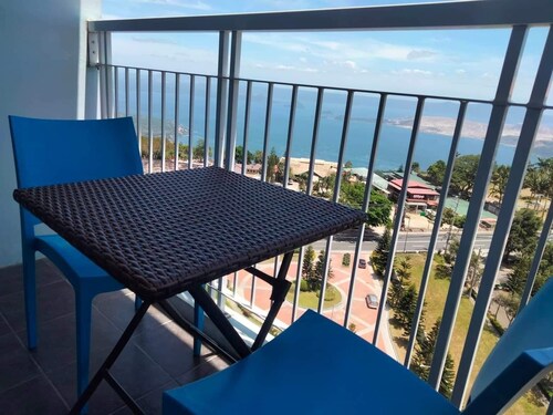 100% Taal View Smdc Wind  Residences w/ Fiber Net and Netflix 