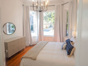 4 chambres, bureau, fer et planche à repasser, Wi-Fi gratuit