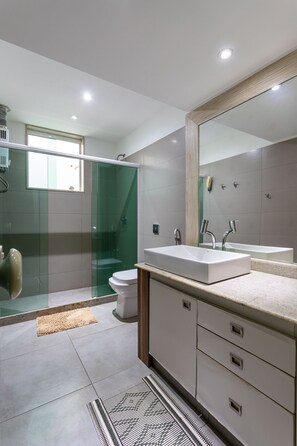 House | 1 bedroom - 2 Minutes From Copacabana Beach Nsc1004 (Rio de Janeiro)