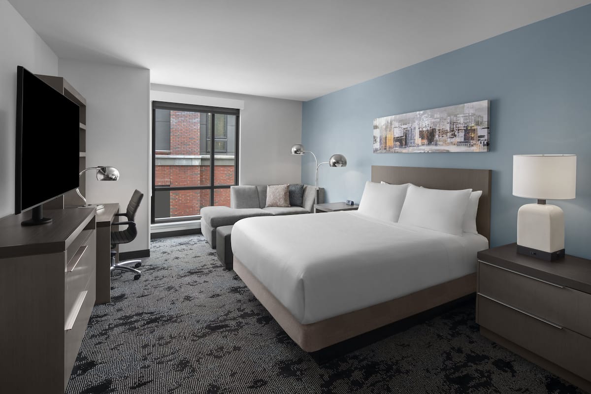 1 bedroom, in-room safe, desk, laptop workspace