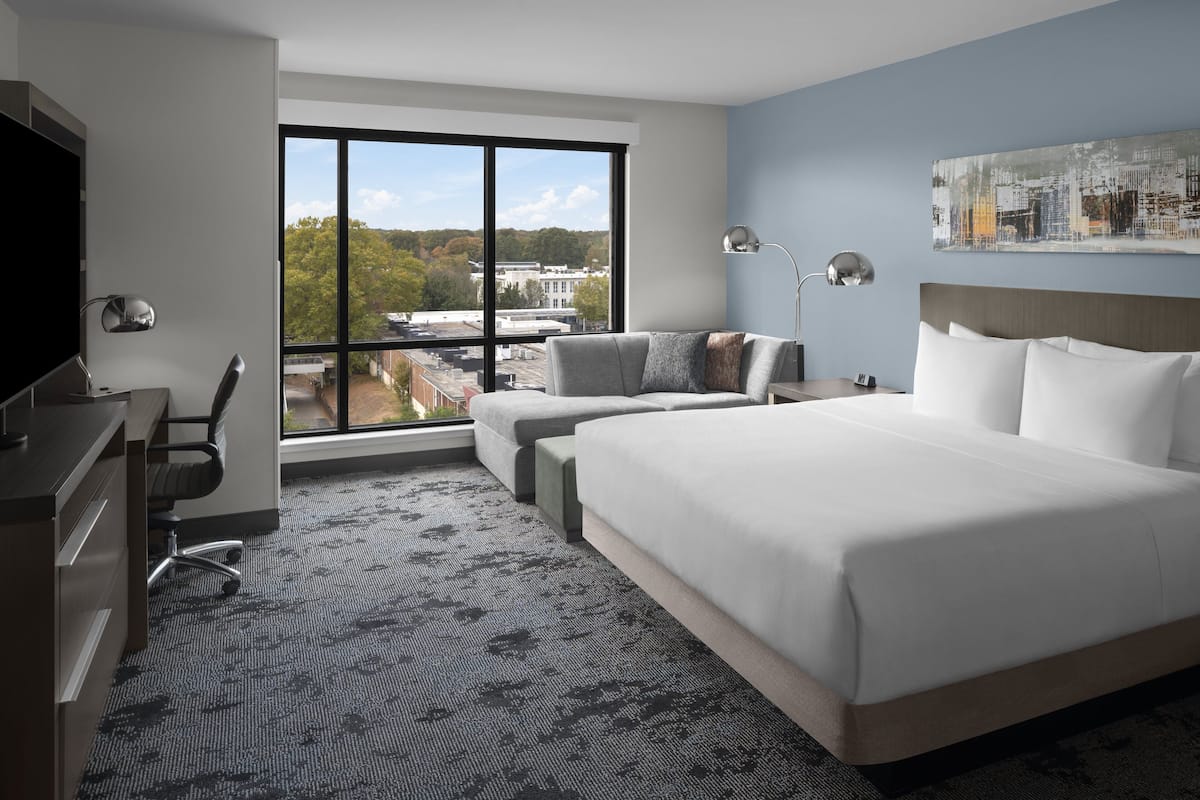 1 bedroom, in-room safe, desk, laptop workspace