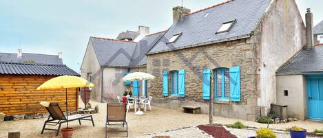 屋外ダイニングエリア