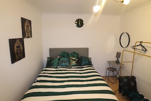 Estudio | Wifi gratis y ropa de cama 