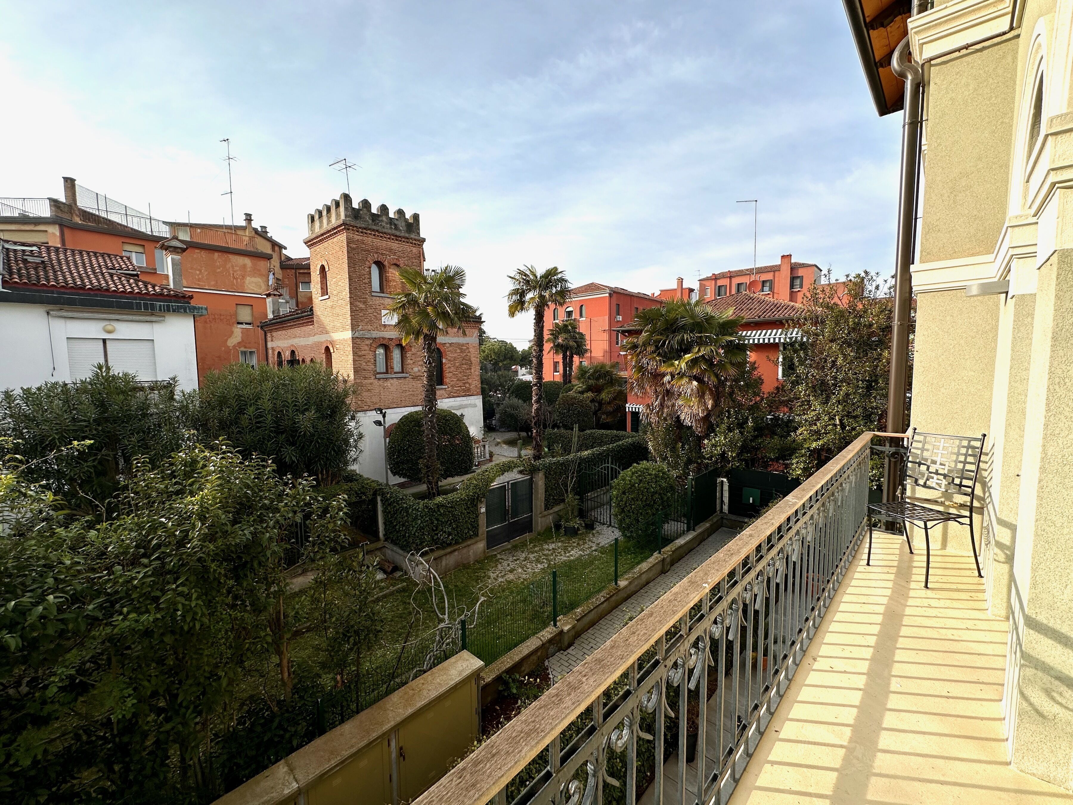 Luxury Apartment | Balcony